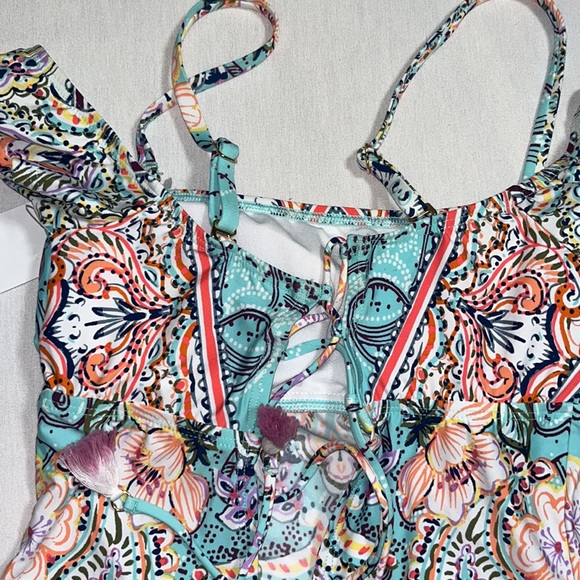 Kenneth Cole REACTION Baby Sleeve Bandeau Tankini Swimsuit Top Small - Picture 6 of 8